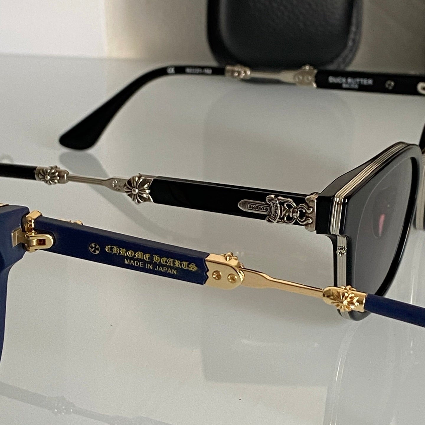 CH Duck Butter Sunglasses 52-21-152